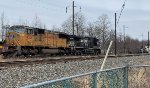 UP 4564, NS9672 on 20Q